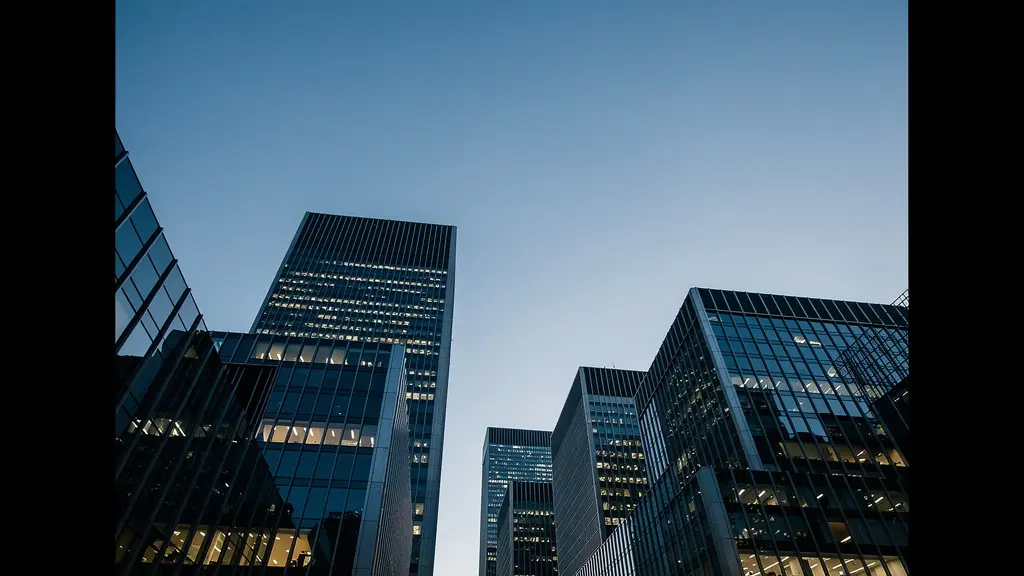 Abstract and cinematic view of the City of London financial district at twilight, symbolizing liquidity and business expansion.